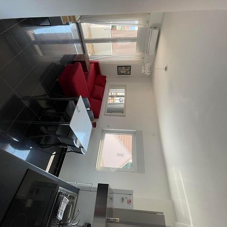 Apartments Leonardo Primošten Екстериор снимка